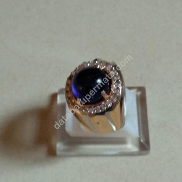 Royal Blue Safir Data Batu Permata 2474